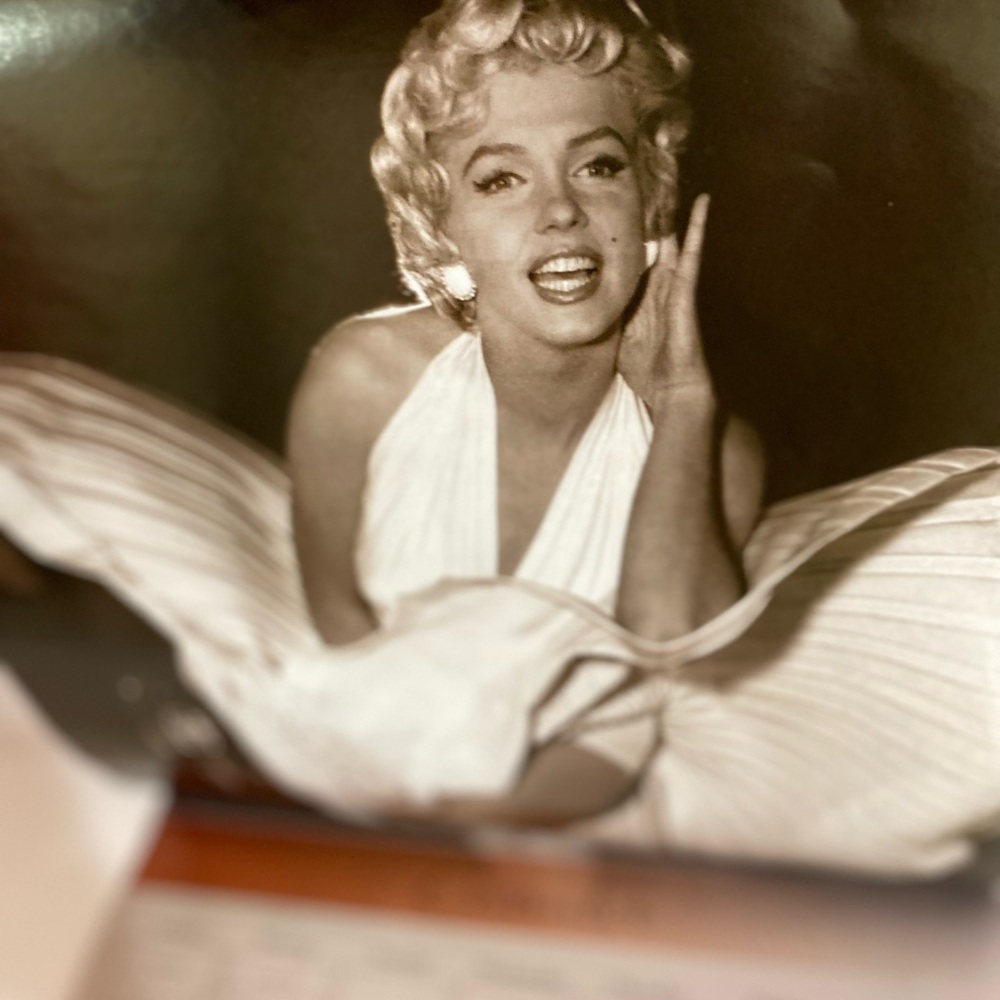 Marilyn Monroe Pinup 2011 Photo Wall Calendar